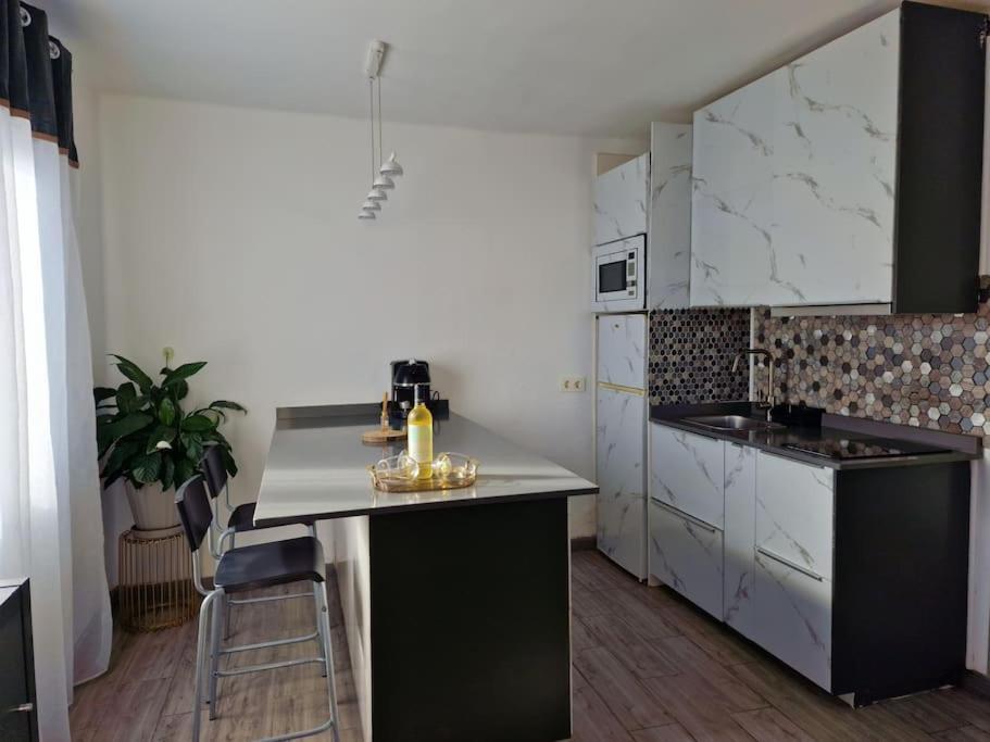 Rockbeach Bungalow Costa Teguise Luaran gambar
